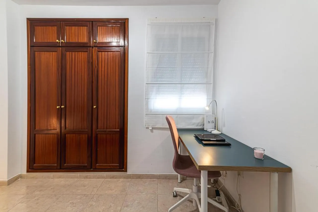 Centrico Apartamento Con Garaje En Santa Cruz De Tenerife Daire