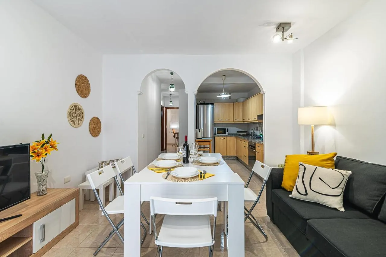 Centrico Apartamento Con Garaje En Santa Cruz De Tenerife Daire