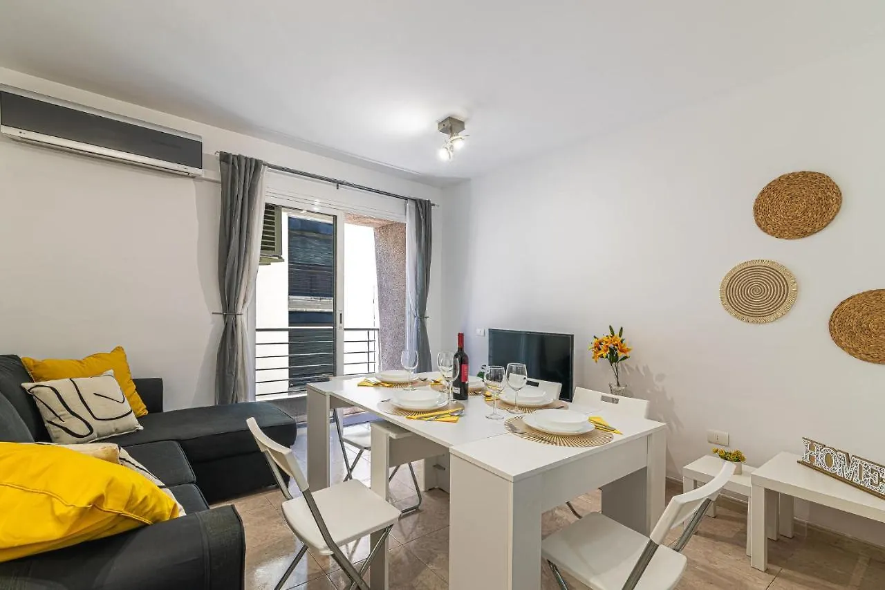 Centrico Apartamento Con Garaje En Santa Cruz De Tenerife Daire