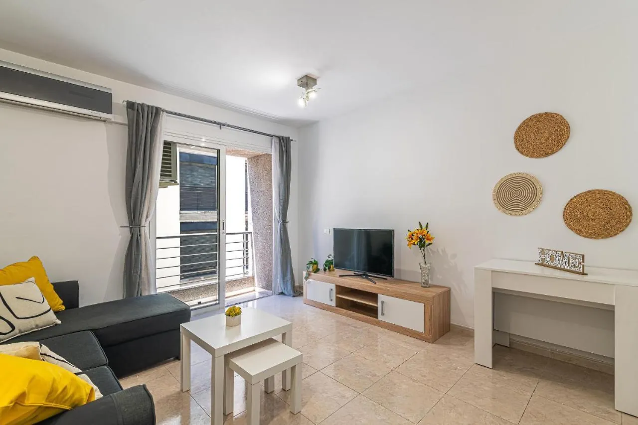 Centrico Apartamento Con Garaje En Santa Cruz De Tenerife Daire 0*,