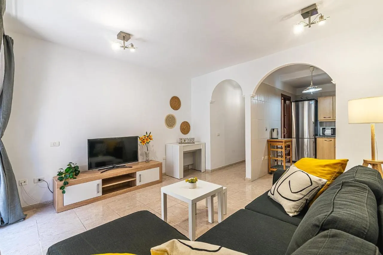 Centrico Apartamento Con Garaje En Santa Cruz De Tenerife Daire