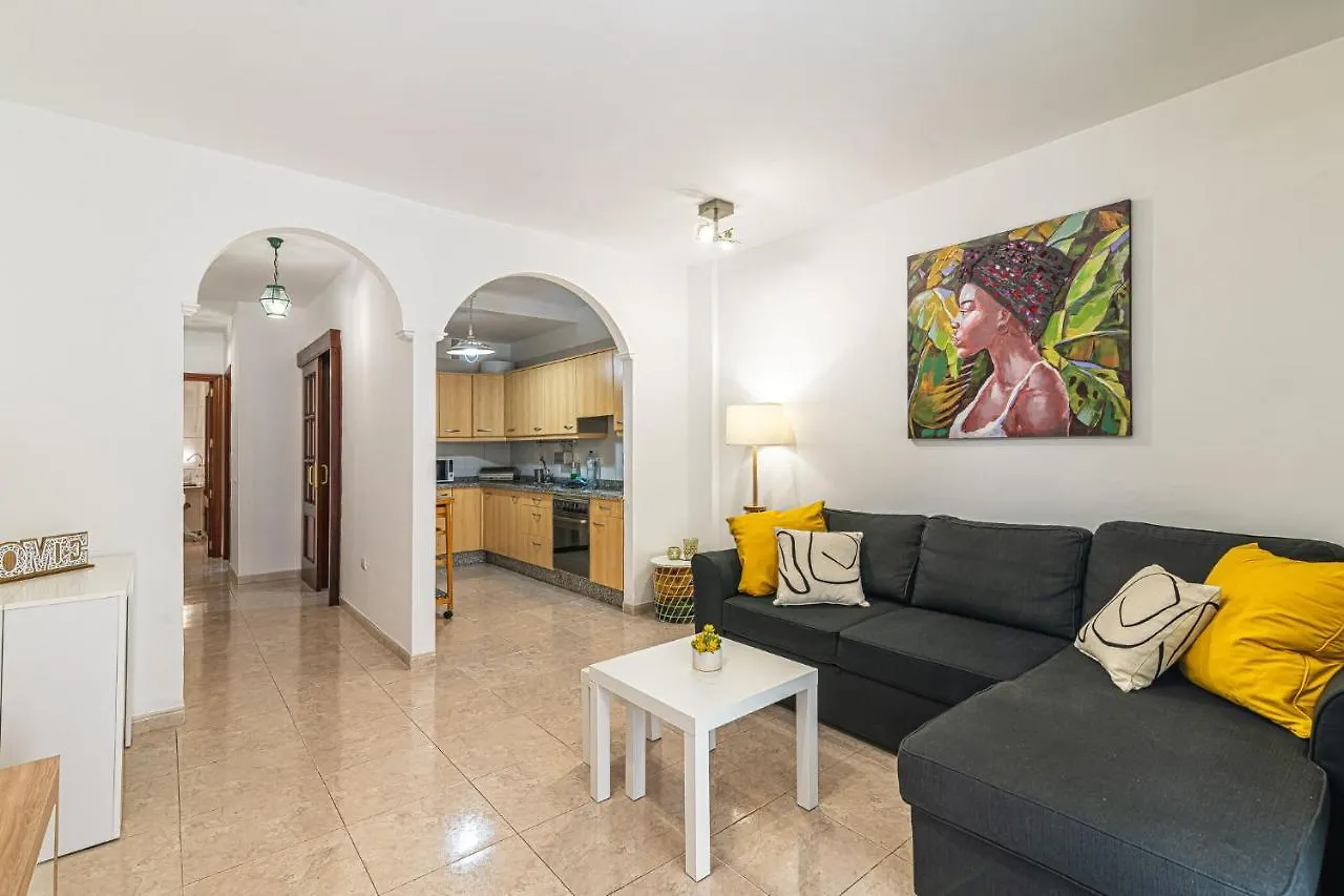 Centrico Apartamento Con Garaje En Santa Cruz De Tenerife Daire